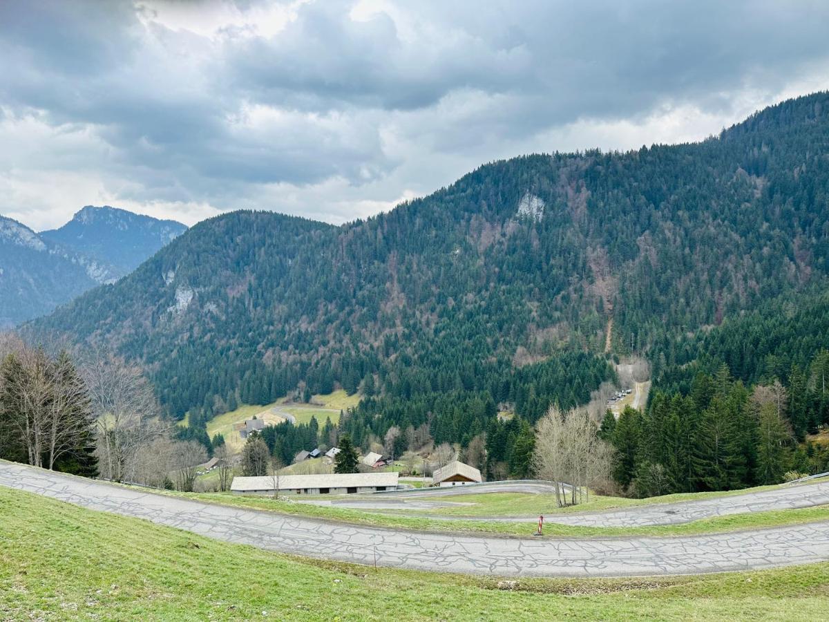 فيلا Chalet Du Bonheur Bonnevaux  المظهر الخارجي الصورة